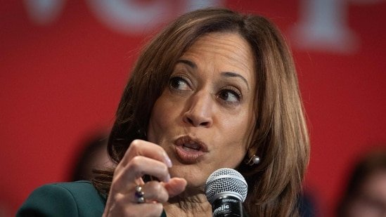  Democratic presidential nominee, U.S. Vice President Kamala Harris fields questions during a town hall style campaign event with former U.S. Rep. Liz Cheney (R-WY) on October 21, 2024 in Brookfield, Wisconsin.(Getty Images via AFP)