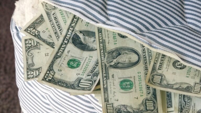 ETFs or mutual funds? Here’s how to choose.