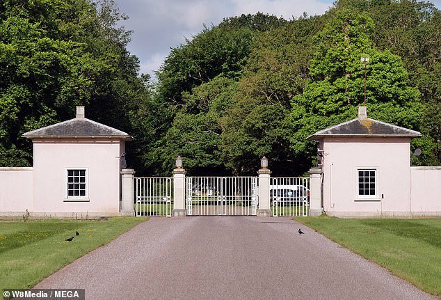 Sarah and Andrew still live together in Windsor at the 19th-century, 30-room Royal Lodge