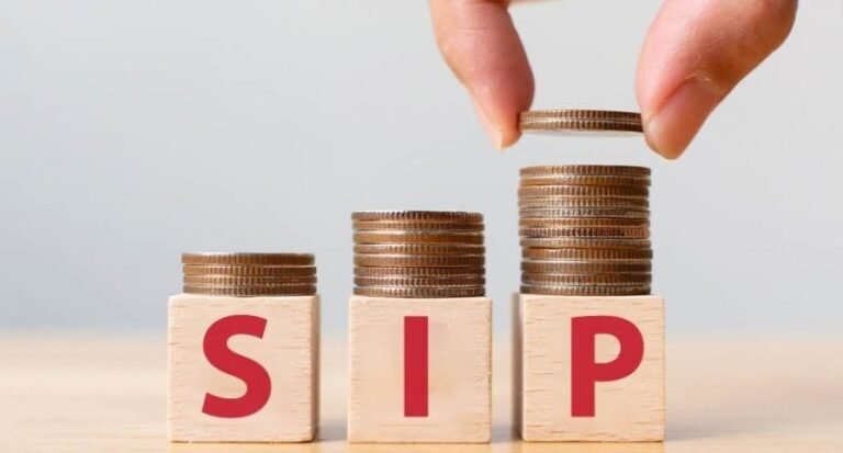 SIP and Lumpsum – Which Investment Suits Your Bonus?