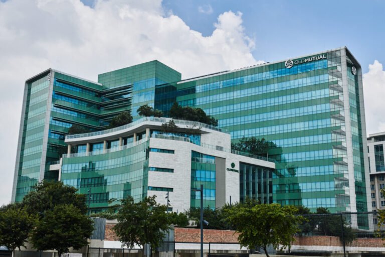 Old Mutual snaps up majority stake in 10X for R2.2bn