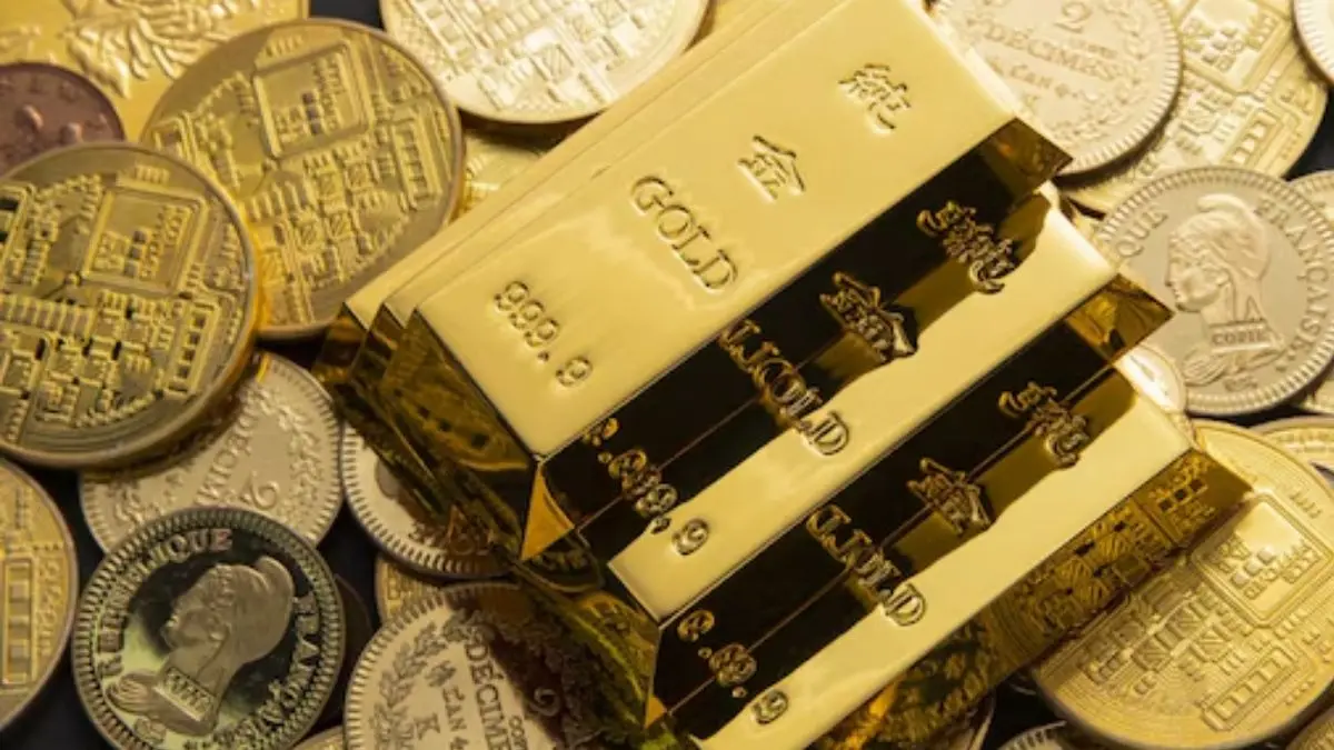 Gold ETFs vs Physical Gold Vs Gold Mutual Funds: What's The Difference?