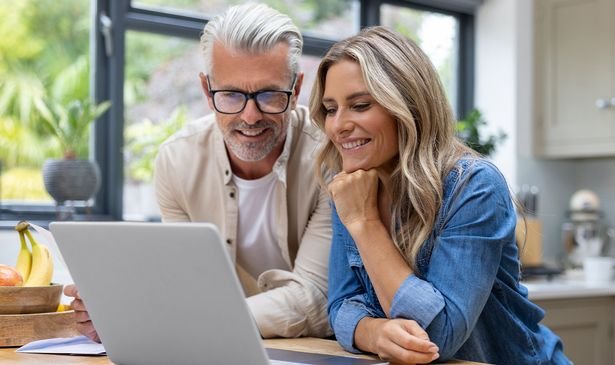 A couple check their finances