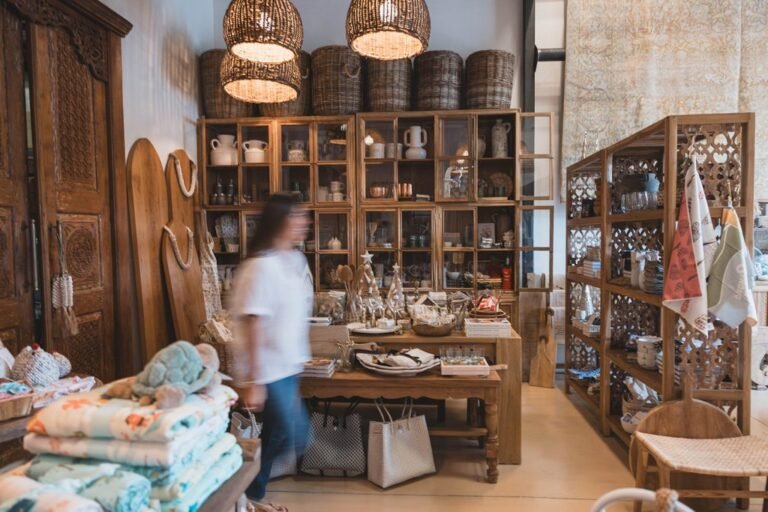 Hana Hou by Hale Zen to host Sip and Shop supporting Maui Food Bank and Maui Humane Society : Maui Now