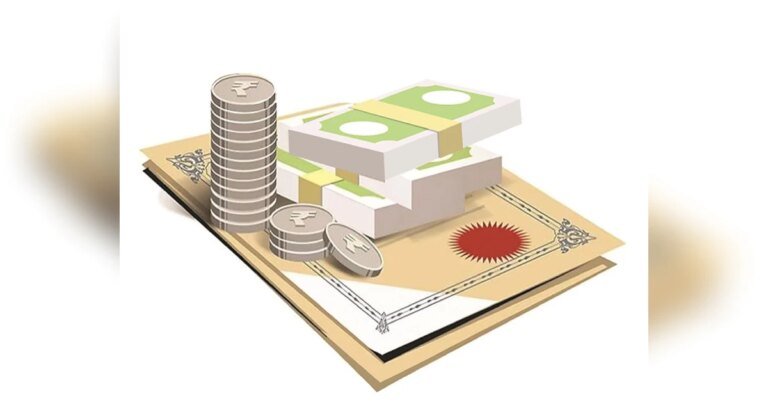 Corporate bond funds: Overlook recent outflows, invest with 3-5-yr horizon | Personal Finance