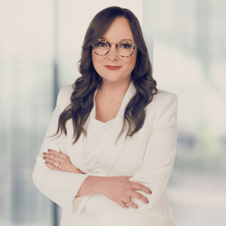 Shelby Nicholl is the founder and CEO of advisor consulting and recruiting firm Muriel Consulting. 