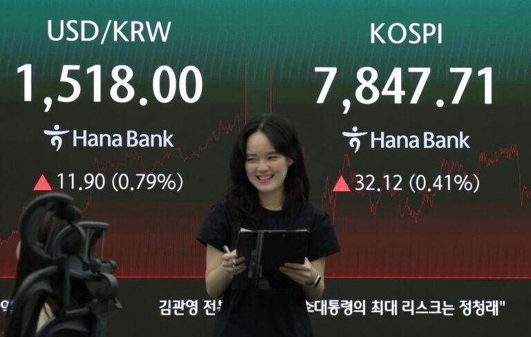 Korea moves to allow foreigners to trade ETFs directly