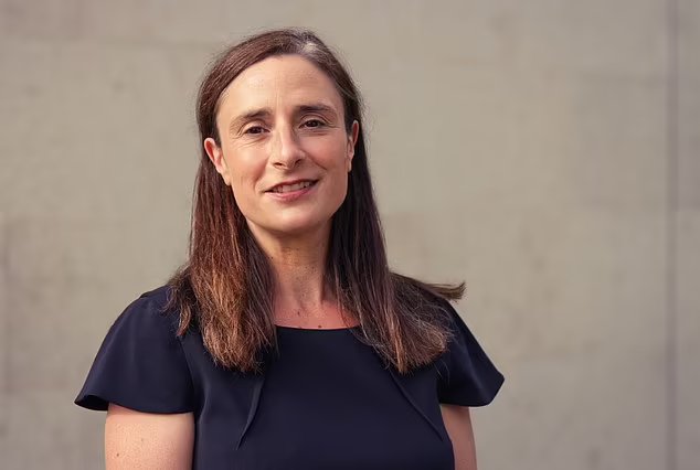Sarah Coles, head of personal finance at Hargreaves Lansdown, says she would invest into a diverse portfolio using funds