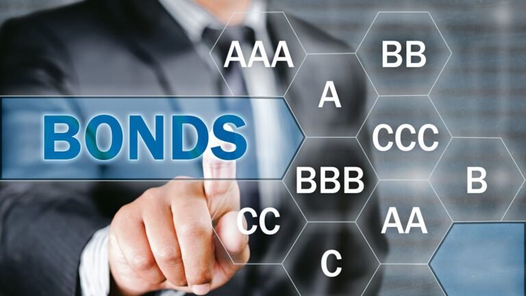 Bonds vs Debentures: Key differences every investor should know to build personal wealth