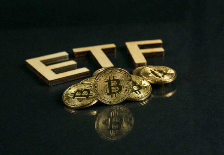 You Want Bitcoin, Not the Exchange Horror Stories. These 3 ETFs Get You $25K in Crypto, No Sketchy Apps
