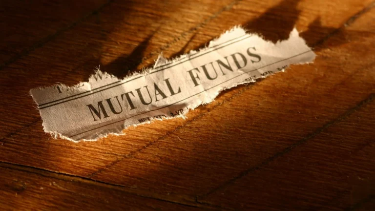 Invested ₹1 lakh 20 years ago? These 7 mutual funds could have made it worth up to ₹23.3 lakh. Check the full list