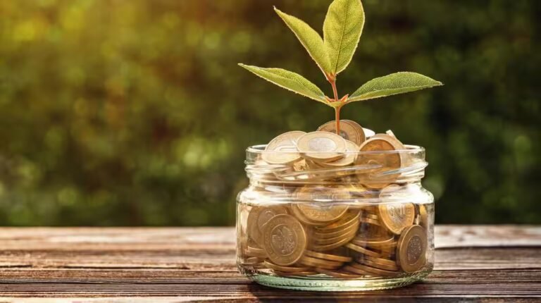 Power of Rs 20 Lakh One-Time Investment in Mutual Funds: How long can it take to build Rs 5 crore, Rs 10 crore and Rs 16 crore?