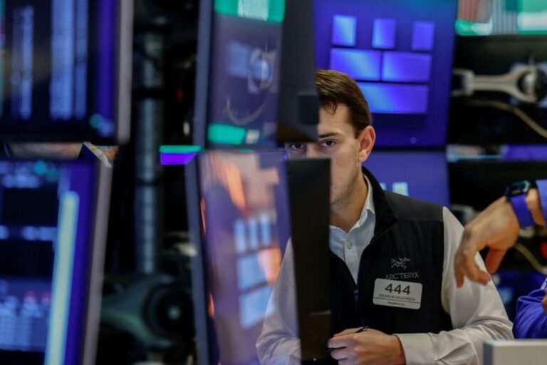 US equity funds post first inflow in five weeks on renewed AI optimism