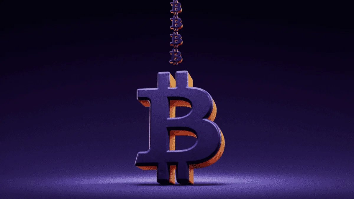 Bitcoin ETF inflows news graphic.