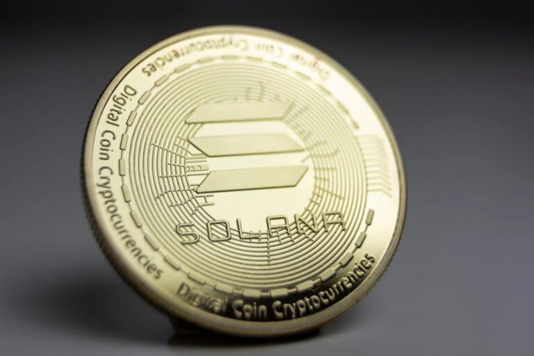 Solana ETFs Report $2.4 Million in Inflows: Is the Winning Streak Ending?